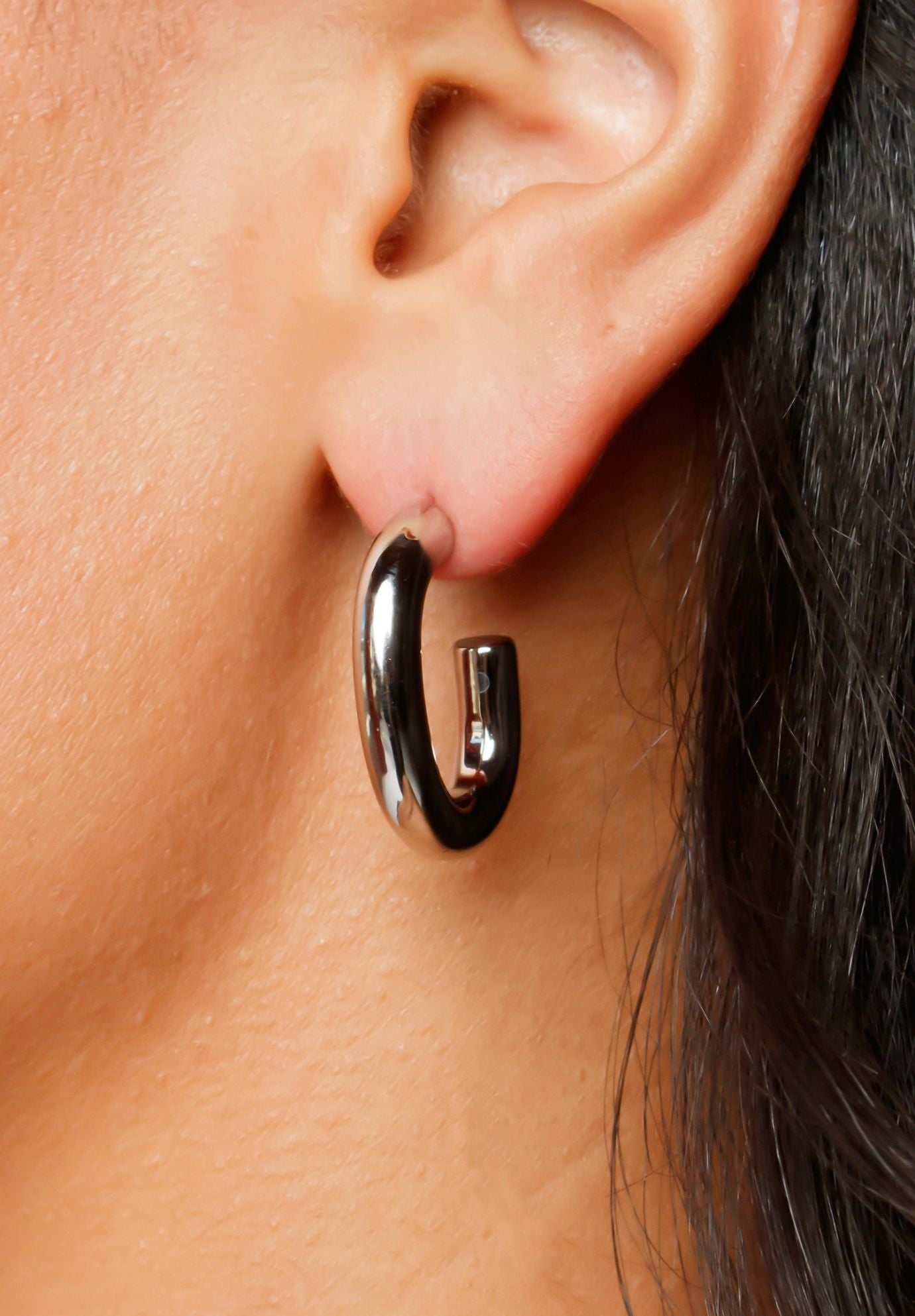 U Hoops Earrings Silver